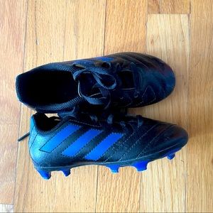 Kids adidas soccer cleats size 11